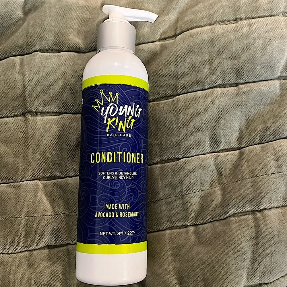 Young King Conditioner, Softens & Detangles Curly Kinky Hair.